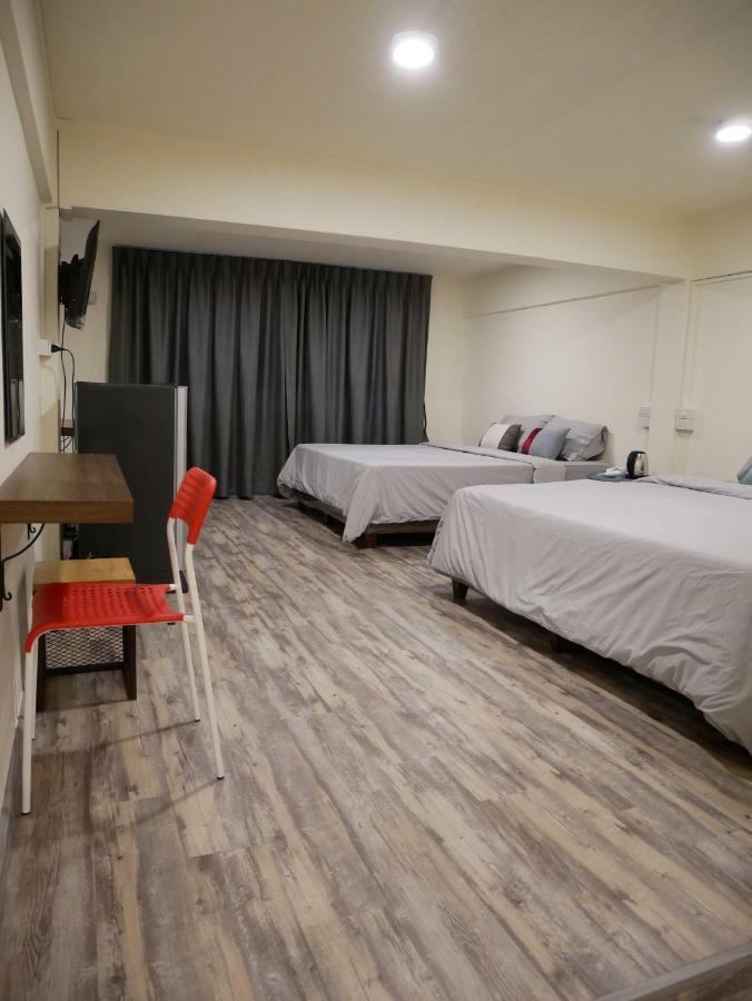 Np House Pratunam Бангкок Экстерьер фото