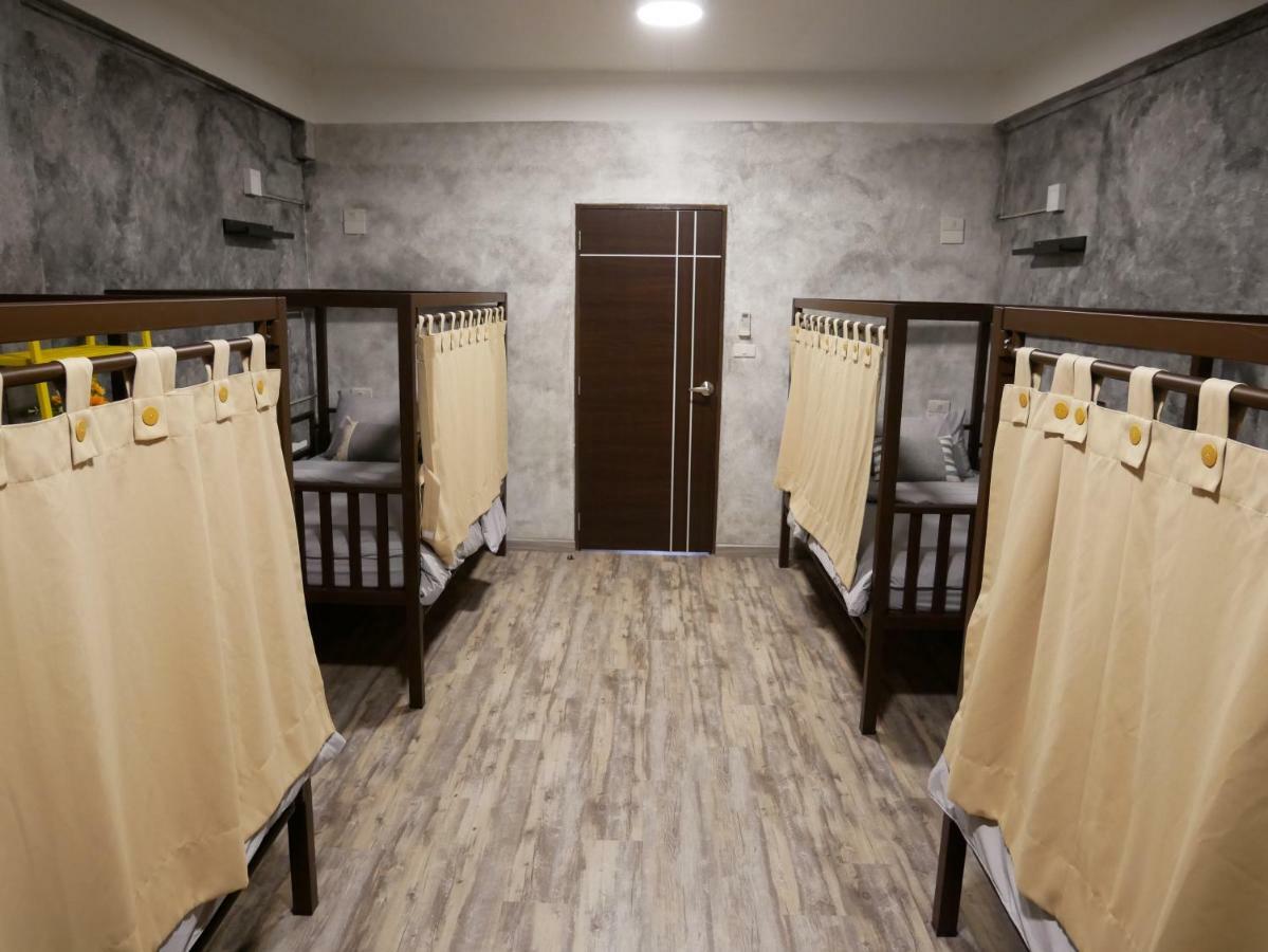 Np House Pratunam Бангкок Экстерьер фото